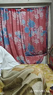 Snapshot of luckyutube chatting on February 16, 2026, 4:27 pm luckyutube online show from February 16, 2026, 4:27 pm