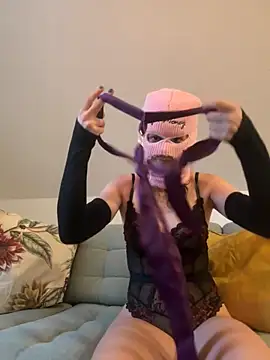 Snapshot of norafack33 chatting on November 22, 2025, 3:11 pm norafack33 online show from November 22, 2025, 3:11 pm