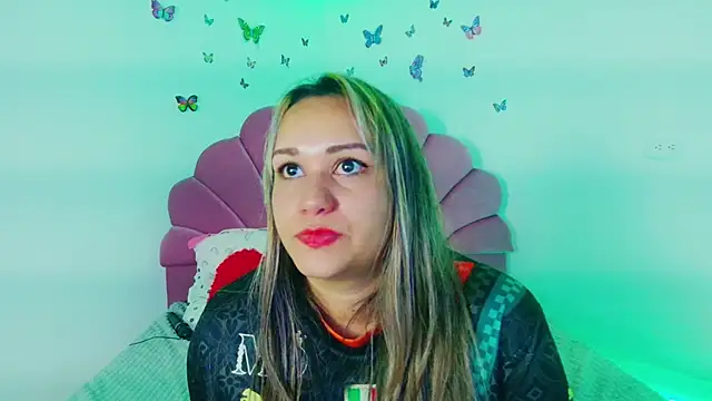 paula brausin  online show from February 17, 2026, 3:48 am