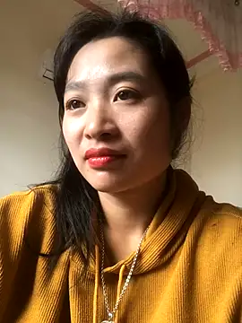 Lponeo029 online show from December 2, 2025, 2:01 am