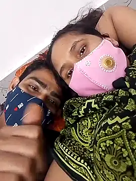 Snapshot of Js_creator chatting on February 25, 2026, 5:46 pm Js creator online show from February 25, 2026, 5:46 pm