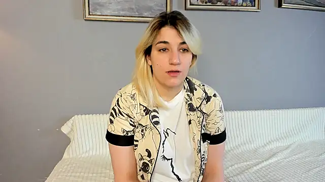 TideLunar online show from December 15, 2025, 5:57 am