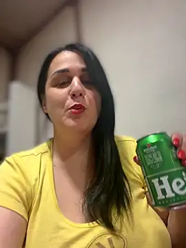 Snapshot of Mary_kansas_bbw chatting on April 9, 2026, 6:03 pm Mary kansas bbw online show from April 9, 2026, 6:03 pm