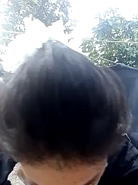 lynae-0 online show from November 25, 2025, 9:09 am