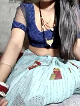 Snapshot of Dil-se-queen-321 chatting on January 13, 2026, 11:03 am Dil-se-queen-321 online show from January 13, 2026, 11:03 am