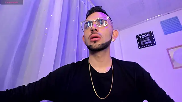 Rayan ortiz online show from November 28, 2025, 4:56 am