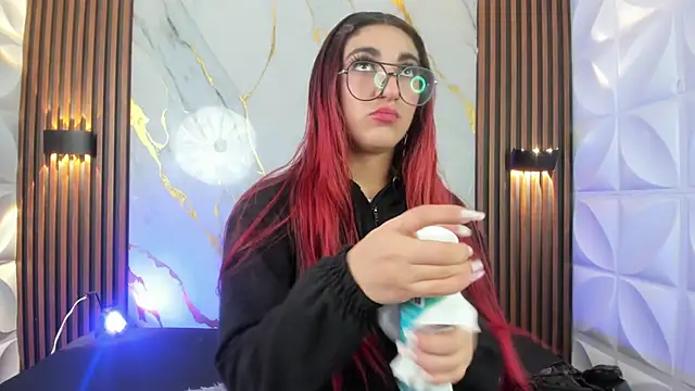 Snapshot of Venus_Bms_ chatting on December 15, 2025, 11:27 am Venus Bms online show from December 15, 2025, 11:27 am