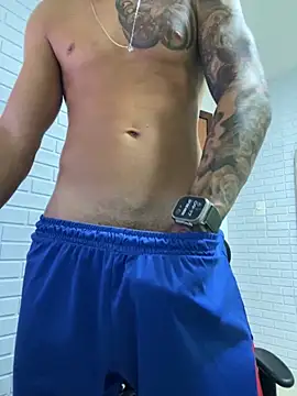 Snapshot of enzofelipe chatting on November 27, 2025, 12:16 pm enzofelipe online show from November 27, 2025, 12:16 pm