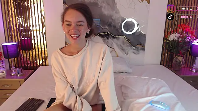 MiticaBrennet  online show from March 13, 2026, 2:49 am