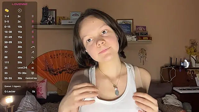 Snapshot of MerriCarros chatting on January 12, 2026, 12:45 pm MerriCarros online show from January 12, 2026, 12:45 pm