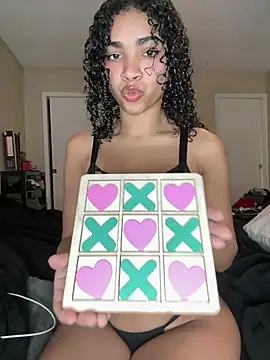 Kiki hammyy online show from February 5, 2026, 8:37 pm