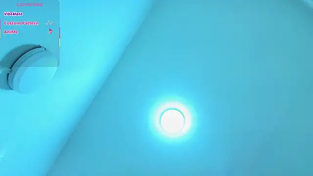 MIKU TAY1 online show from February 6, 2026, 6:59 pm