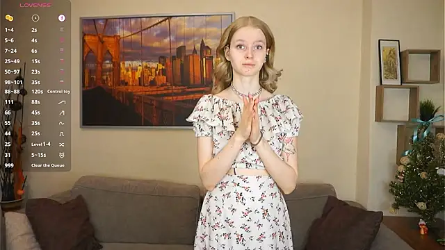 ToyaPletz online show from February 28, 2026, 5:12 pm