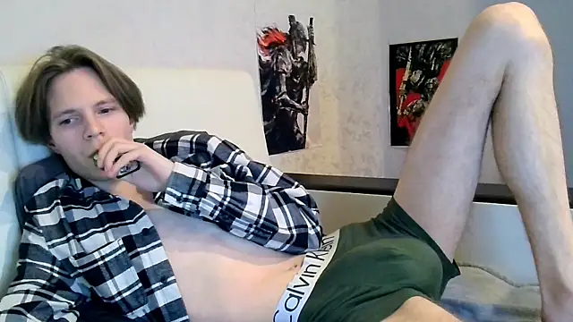 xWannalove online show from November 30, 2025, 8:31 pm