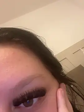 Snapshot of sluttybabex chatting on December 14, 2025, 10:48 pm sluttybabex online show from December 14, 2025, 10:48 pm