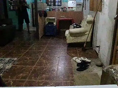 Snapshot of Pirulaibe23 chatting on April 10, 2026, 1:01 am Pirulaibe23 online show from April 10, 2026, 1:01 am