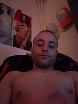 klkmam online show from April 21, 2026, 8:26 pm