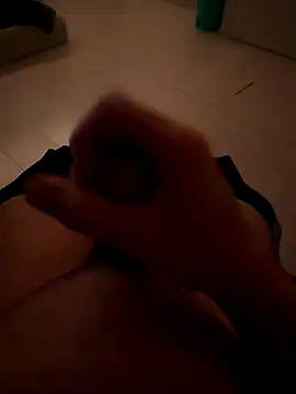 Snapshot of klkmam chatting on December 2, 2025, 6:09 pm klkmam online show from December 2, 2025, 6:09 pm