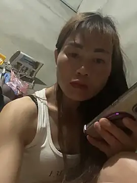 meganmeo online show from May 20, 2026, 5:43 pm