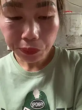 meganmeo online show from April 24, 2026, 12:56 am