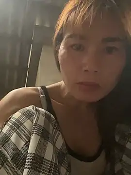 meganmeo online show from May 12, 2026, 11:22 pm