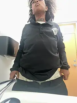 Snapshot of seductivefreak7 chatting on January 9, 2026, 7:21 pm seductivefreak7 online show from January 9, 2026, 7:21 pm