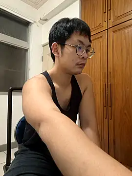 MIKE0706HAPPY online show from February 20, 2026, 1:24 pm