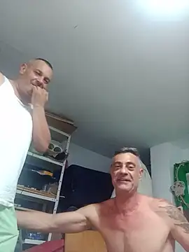 Snapshot of cebollo1979 chatting on July 7, 2026, 1:08 am cebollo1979 online show from July 7, 2026, 1:08 am