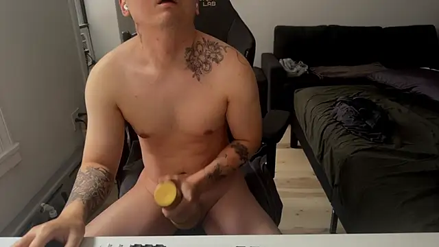 Snapshot of kyysaua chatting on December 15, 2025, 6:03 pm kyysaua online show from December 15, 2025, 6:03 pm