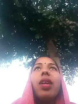 Babita Gori online show from November 30, 2025, 1:06 am