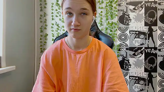 Snapshot of helgicuteness chatting on January 18, 2026, 10:40 am helgicuteness online show from January 18, 2026, 10:40 am