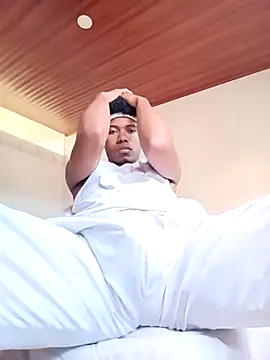 man black hot24 online show from January 11, 2026, 12:56 pm