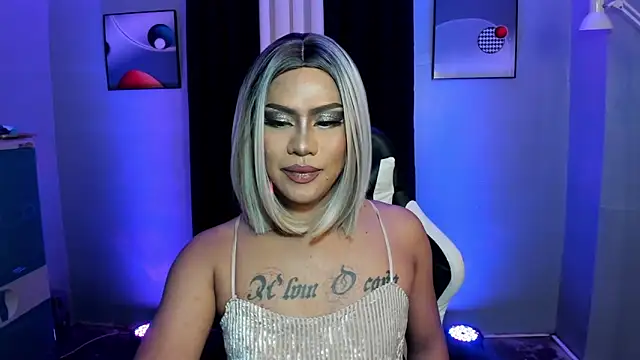 AmaraXJasmine online show from December 14, 2025, 11:43 pm