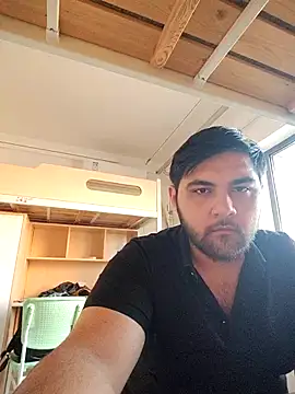 Koma001 online show from November 25, 2025, 8:03 am