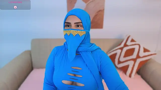 Snapshot of Mayraa_arabelle chatting on November 26, 2025, 3:56 pm Mayraa arabelle online show from November 26, 2025, 3:56 pm