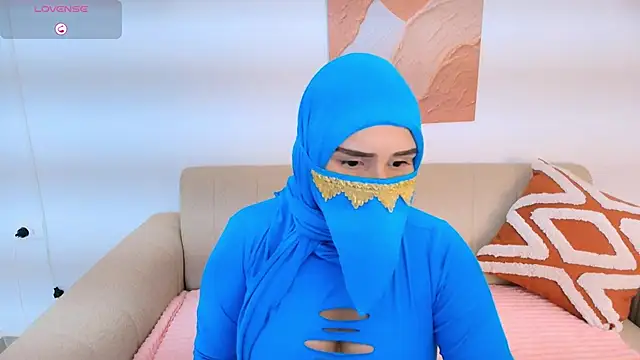 Snapshot of Mayraa_arabelle chatting on December 1, 2025, 4:08 pm Mayraa arabelle online show from December 1, 2025, 4:08 pm