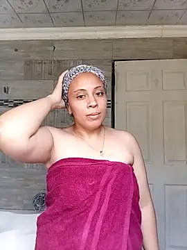 Snapshot of sexymaxine15 chatting on November 30, 2025, 12:06 pm sexymaxine15 online show from November 30, 2025, 12:06 pm