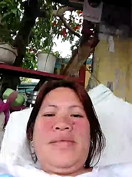 Smilinglovely online show from February 7, 2026, 1:13 am