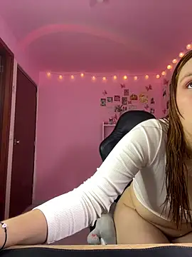 Davne  online show from March 30, 2026, 8:43 pm