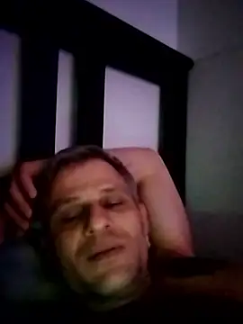 Snapshot of Streetworkout chatting on January 19, 2026, 12:03 am Streetworkout online show from January 19, 2026, 12:03 am