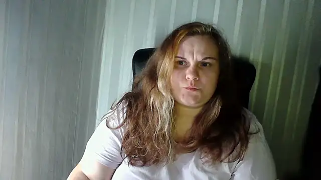 HarmonyKareraa online show from December 1, 2025, 8:42 pm