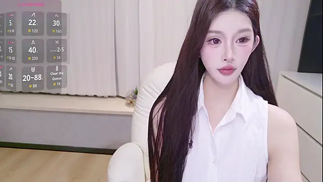 LULUbbaby 520 online show from June 14, 2026, 2:18 pm