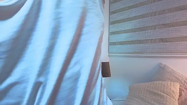 Snapshot of Maxx_cooper chatting on November 25, 2025, 1:39 am Maxx cooper online show from November 25, 2025, 1:39 am