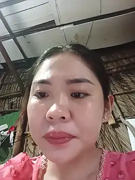 Snapshot of Lin-kute98 chatting on May 19, 2026, 10:39 pm Lin-kute98 online show from May 19, 2026, 10:39 pm