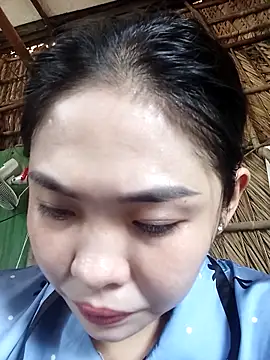 Snapshot of Lin-kute98 chatting on May 6, 2026, 4:49 am Lin-kute98 online show from May 6, 2026, 4:49 am