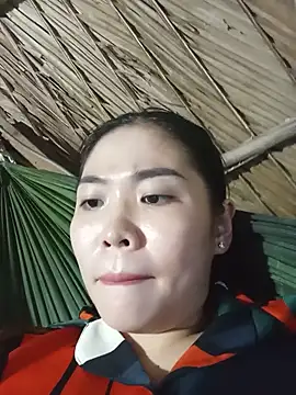 Snapshot of Lin-kute98 chatting on May 28, 2026, 11:05 am Lin-kute98 online show from May 28, 2026, 11:05 am