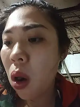 Snapshot of Lin-kute98 chatting on May 16, 2026, 12:37 pm Lin-kute98 online show from May 16, 2026, 12:37 pm