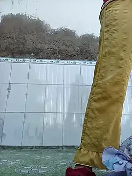 Lin-kute98 online show from March 11, 2026, 12:26 am