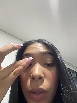 KarolRojas 22 online show from April 22, 2026, 4:41 am