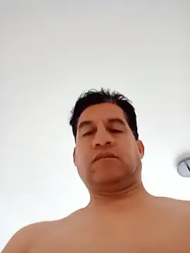 Snapshot of ChrisFloresP chatting on December 4, 2025, 11:42 am ChrisFloresP online show from December 4, 2025, 11:42 am